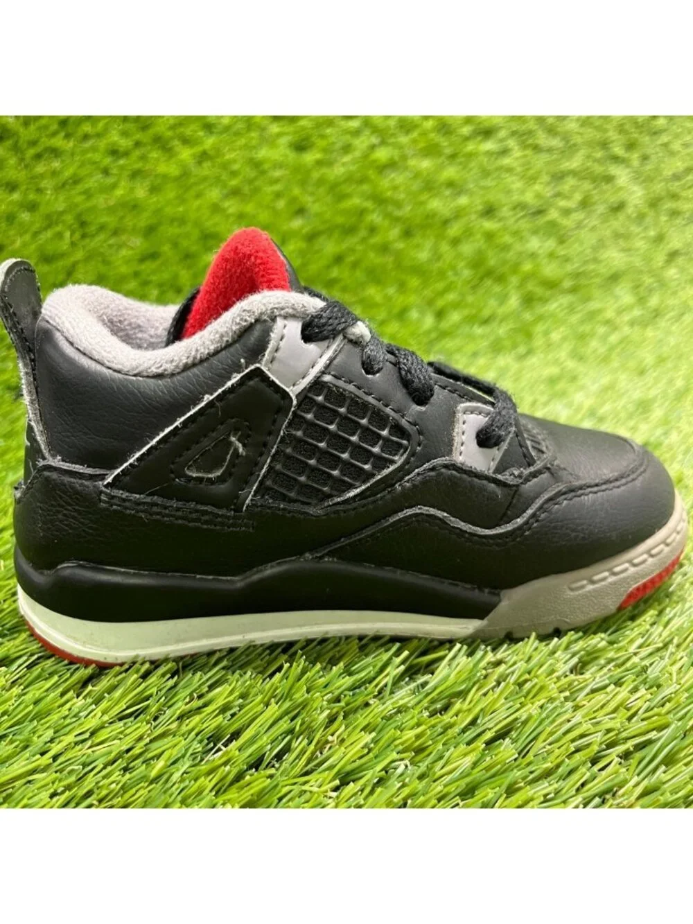 Nike Air Jordan 4 Retro Boys Size 8C Black Gray Athletic Leather Shoes Sneakers